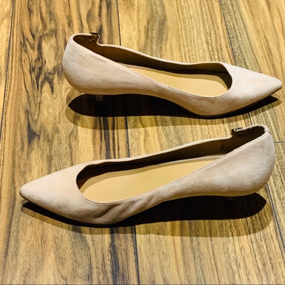 Tory Burch Elizabeth 40MM Pump (Blush) - Picture 2 of 6